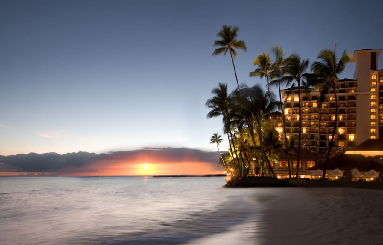 โรงแรมฮาเลคูลานี โฮโนลูลู ภายนอก รูปภาพ Sunset at the Fairmont Kea Lani
